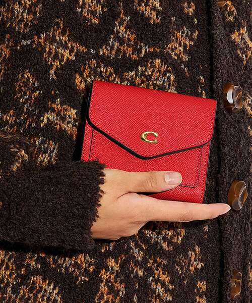 COACH（コーチ） 財布 ONE レッド系その他 レディース : ZOZOTOWN