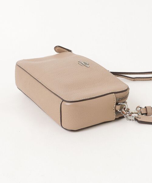d*4様 COACH ベージュ レザー ショルダーバッグ COACH（コーチ） ショルダーバッグ - ベージュ レディース : ZOZOTOWN