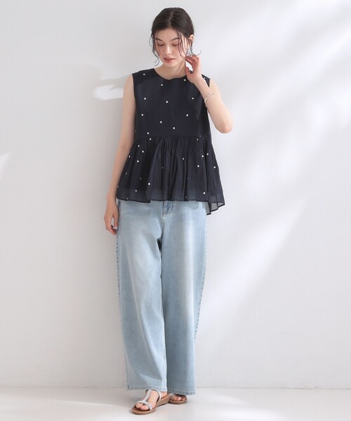 ブラウス シャツ ラメドット刺繍ペプラムブラウス「洗える」 レディースの画像