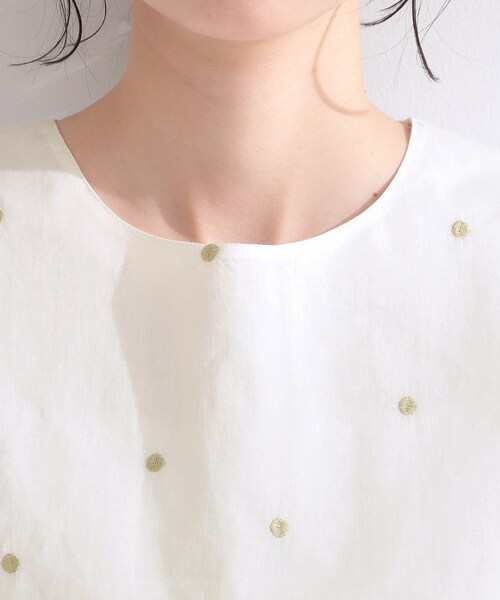 ブラウス シャツ ラメドット刺繍ペプラムブラウス「洗える」 レディースの画像