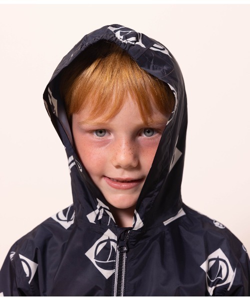 PETIT BATEAU マウンテンパーカー アウター プリントウィンド