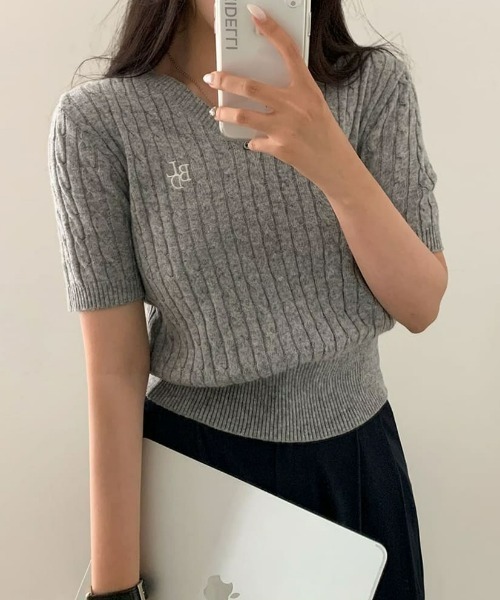 玄関先迄納品 BEIDELLI ニット セーター 「BELLIDE MADE」 ケーブルVネック トップス