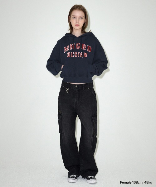 パーカー 「mahagrid/マハグリッド」 MHGRD APPLIQUE CROP HOODIE /アップリケクロップフーディー レディース メンズ MAHAGRID パーカー 「mahagrid/マハグリッド」 MHGRD APPLIQUE