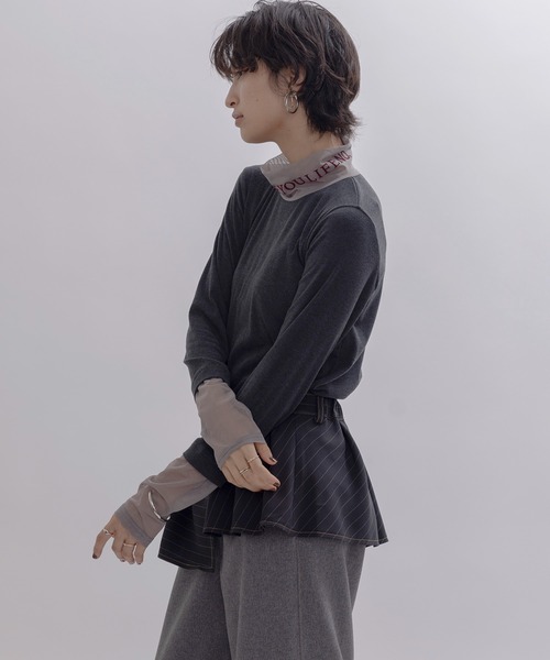 Eimee Law（エイミーロウ） tシャツ フロッキーテキストハイネック