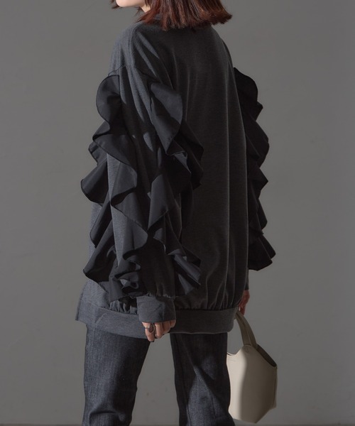 each alchemist tシャツ フラワーフリルスリーブミディプルオーバー