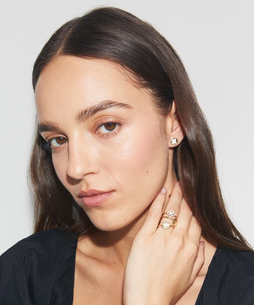 TORY BURCH ピアス マザーオブパール スタッズピアス レディース