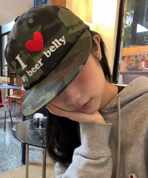 【美品】キャップ / レディース / LOVEロゴ キャップ 帽子 Love logo embroidery cap レディース メンズ