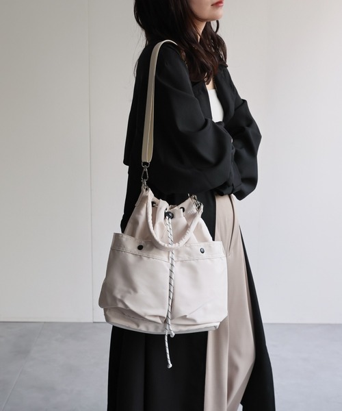 Ameri ドロストバッグ AMERI LOGO TOTE BAG