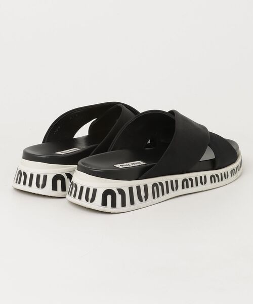 専用商品⭐︎Miu Miu ブラック サンダル miu miu（ミュウミュウ） クロスストラップ サンダル 37.5 ブラック