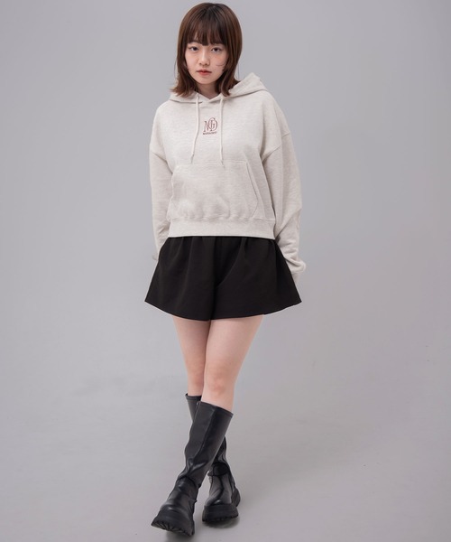 パーカー 「mahagrid/マハグリッド」MGD SERIF LOGO CROP HOODIE/セリフロゴ クロップ プルオーバーパーカー レディー MAHAGRID パーカー 「mahagrid/マハグリッド」MGD SERIF LOGO