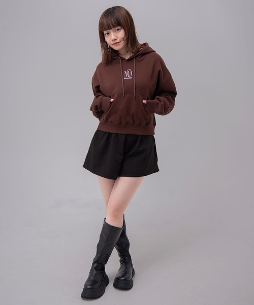 パーカー 「mahagrid/マハグリッド」MGD SERIF LOGO CROP HOODIE/セリフロゴ クロップ プルオーバーパーカー レディー 86802235b_b_08_500.jpg