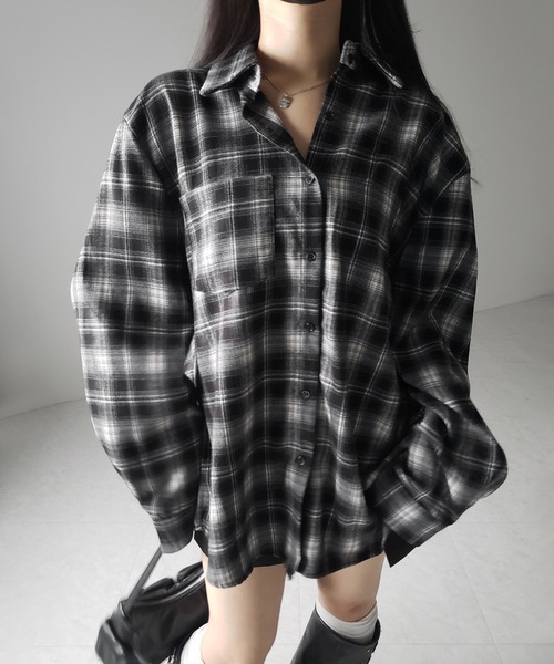 シャツ/ブラウス(長袖/七分) Plaid Oversized Shirt Black URBAN PLAID L/S SHIRT（シャツ/ブラウス）｜XLARGE（エクストララージ