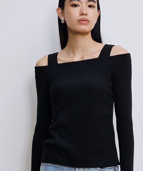 tシャツ カップ付きストラップオフショルダー 長袖 レディース