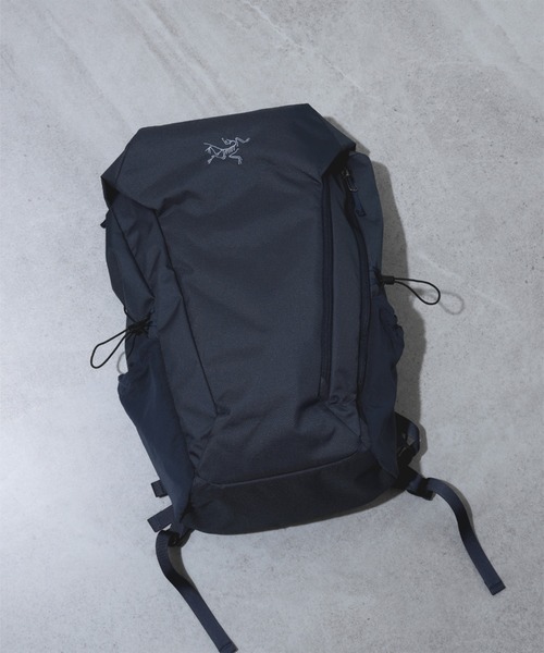 ARC'TERYX リュック 黒/青 ARC'TERYX（バッグパック/リュック ・ ブルー・ネイビー/青色系