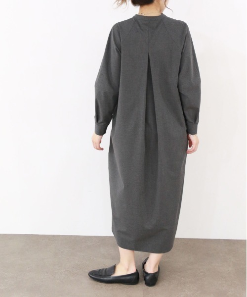 Marilyn Moon（マリリンムーン） ワンピース 「SOI-MeME」pleats jabot