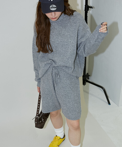 し*る様 ¥84,700【PG/5】ツインニットスニード&パンツセットアップパー PUBLUX（パブリュクス） ニット セーター ニットトップ ショートパンツ