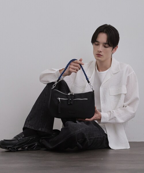 tk.TAKEO KIKUCHI（ティーケータケオキクチ） ショルダーバッグ