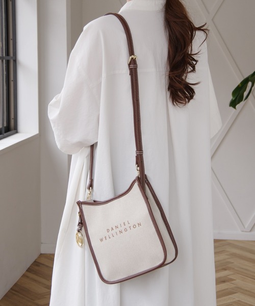 Daniel Wellington（ダニエルウェリントン） ショルダーバッグ バッグ