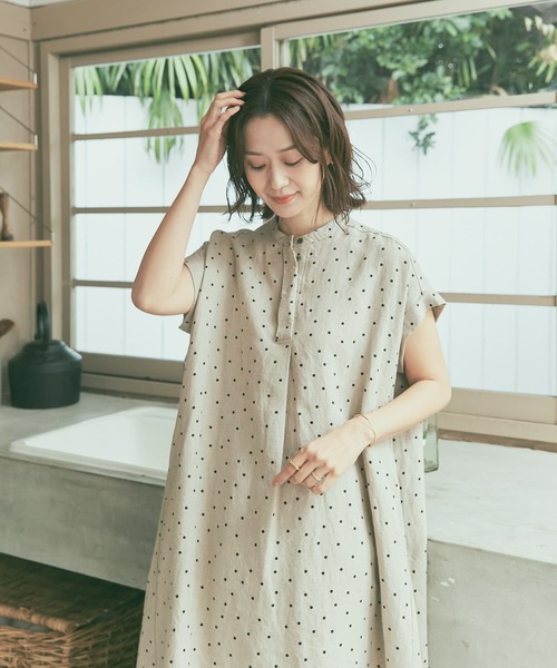 「URBAN RESEARCH DOORS」 半袖ワンピース MEDIUM ナチュラル レディースの画像