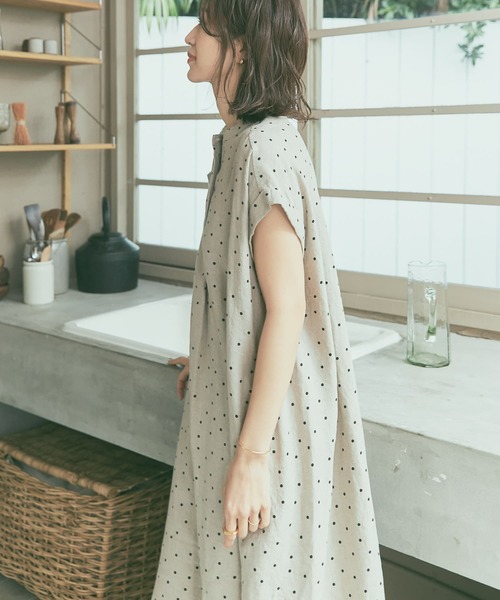 「URBAN RESEARCH DOORS」 半袖ワンピース MEDIUM ナチュラル レディースの画像