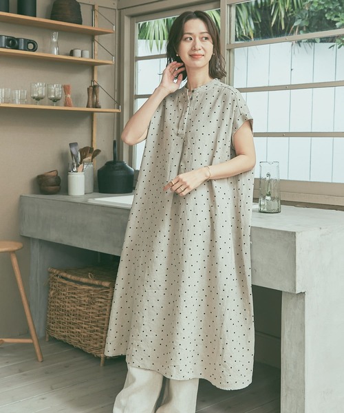 「URBAN RESEARCH DOORS」 半袖ワンピース MEDIUM ナチュラル レディースの画像