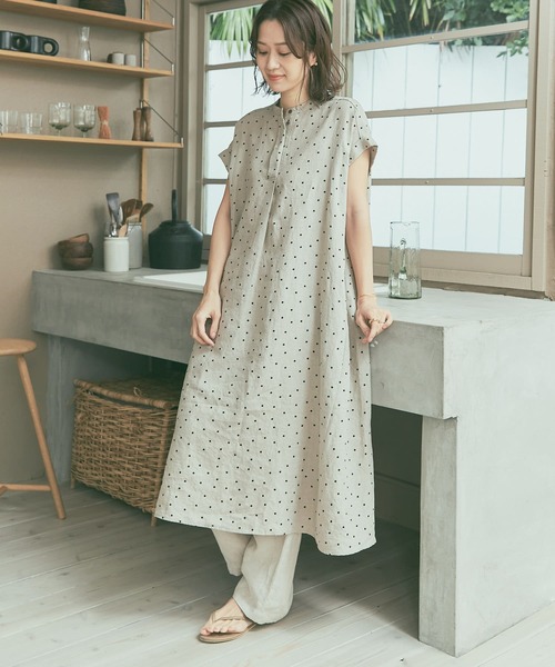 「URBAN RESEARCH DOORS」 半袖ワンピース MEDIUM ナチュラル レディースの画像