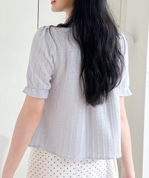 Ada. tシャツ 透かし編み スクエアネックパフスリーブ フレア