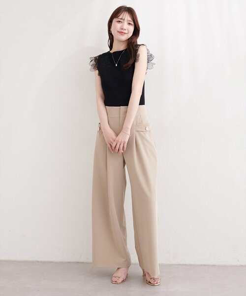 ナチュラルクチュール　フラワーレースノースリニット　新品　未使用　ピンクベージュ natural couture ニット セーター フラワーレースノースリニット