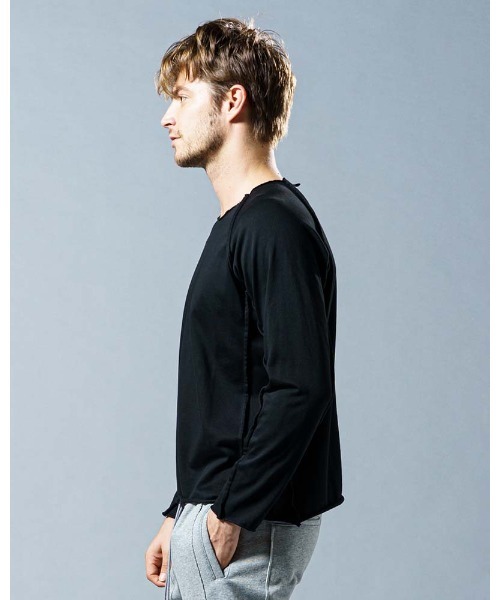 【となってい】 tシャツ Tシャツ twist raglan sleeve cut&sewn ZOZOTOWN PayPayモール店 - 通販 - PayPayモール ダヴルジェ