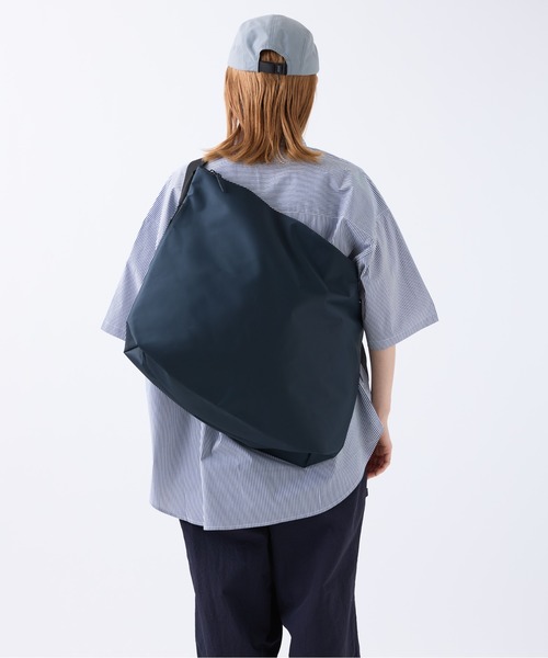 meltum（メルタム） ショルダーバッグ NYLON MESSENGER BAG メンズ