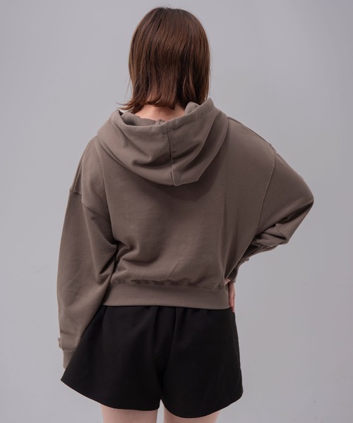 MAHAGRID パーカー 「mahagrid/マハグリッド」 THIRD LOGO CROP