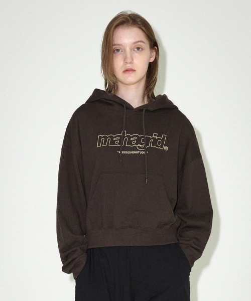 パーカー 「mahagrid/マハグリッド」 THIRD LOGO CROP HOODIE/サードロゴ クロップ プルオーバーパーカー レディース MAHAGRID パーカー 「mahagrid/マハグリッド」 THIRD LOGO CROP