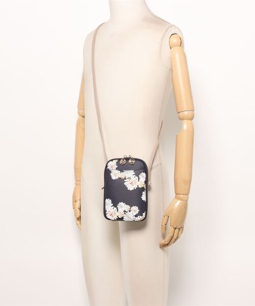 PAUL & JOE ACCESSOIRES（ポールアンドジョーアクセソワ） スマホ