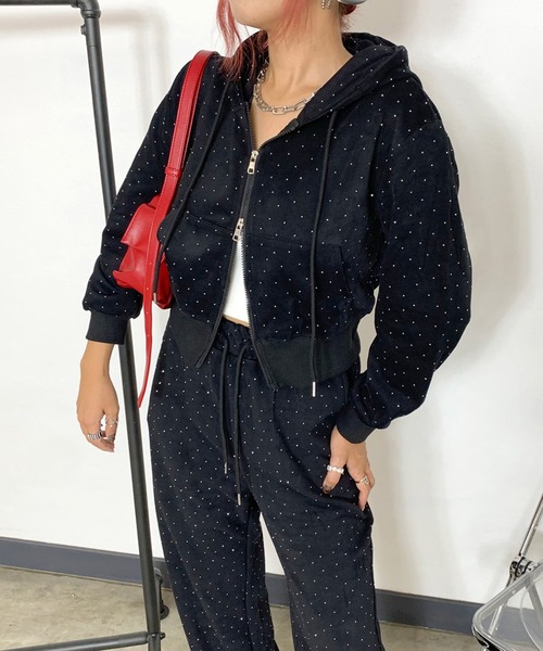 non-hedge（ノンヘッジ） セットアップ ストーン付ジップパーカー