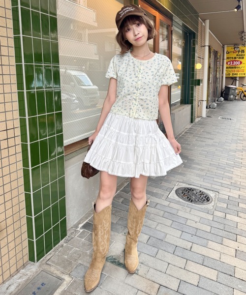 SOLLON. スカート コットンレースティアードミニスカパン