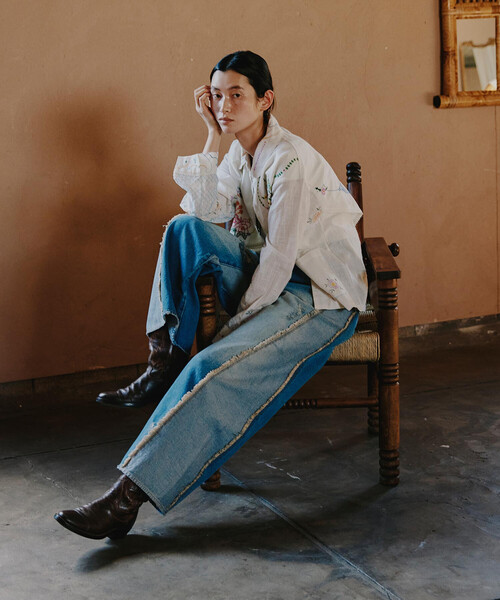 Freada（フリーダ） ジーンズ デニム デニムパンツ 配色カーブデニム