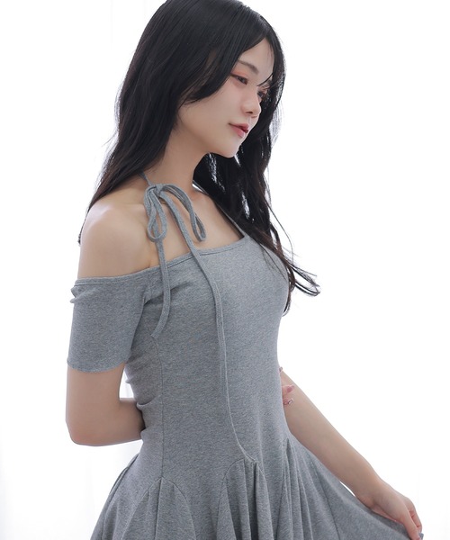 M DOLLY ワンピース off shoulder halter mini dress/オフショルダー