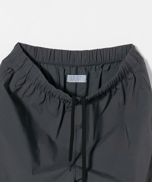 ユナイテッドアローズ&SONSダイスケオバナ　黒メンズLサイズ黒テーパードパンツ UNITED ARROWS & SONS by DAISUKE OBANA パンツ 「D.O BY OBANA