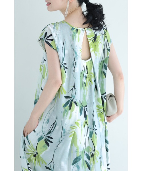 cawaii ワンピース 涼しさ舞い込むグリーンアートロングワンピース