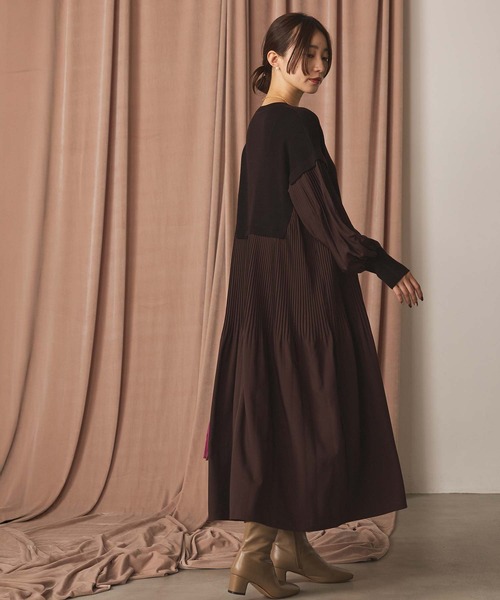 Gready Brilliant（グレディブリリアン） ワンピース Vネックニット