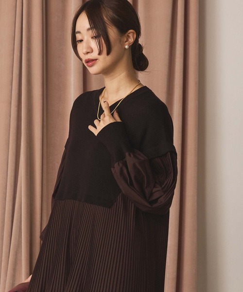 Gready Brilliant（グレディブリリアン） ワンピース Vネックニット