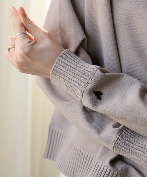 itto ニット セーター ハート刺繍ワンポイントニット レディース