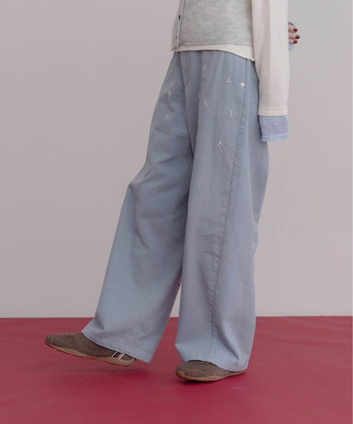 新品　今季　Eimee Law エンブロイダリー コットンチノパンツ　ネイビー Eimee Law（エイミーロウ） チノパン エンブロイダリー コットン