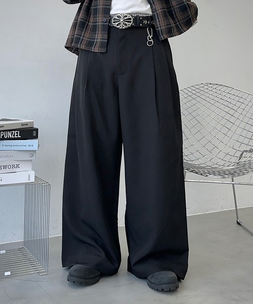 MandO（エムオー） ワイドパンツ スラックス 2WAYカラビナ付き