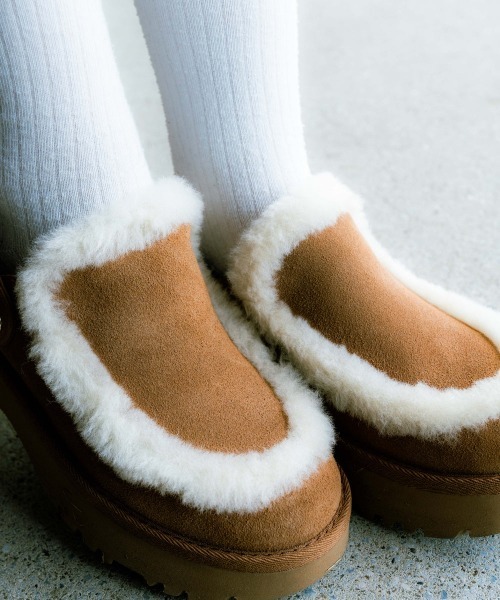 UGG Australia（アグオーストラリア） ugg サンダル UGG「アグ