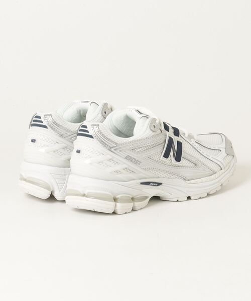「New Balance」 ローカットスニーカー 24.5cm ゴールド レディースの画像