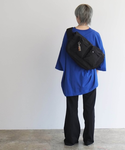 COMMON WARE ショルダーバッグ バッグ EM:cheek big messenger