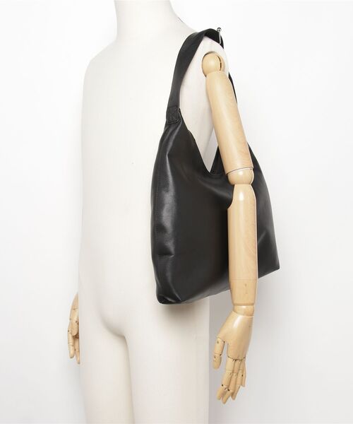 YArKA トートバッグ 「YArKA/ヤーカ」real leather round design one