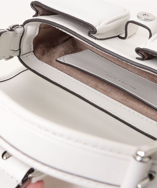 「MICHAEL KORS」 ハンドバッグ FREE ホワイト レディースの画像