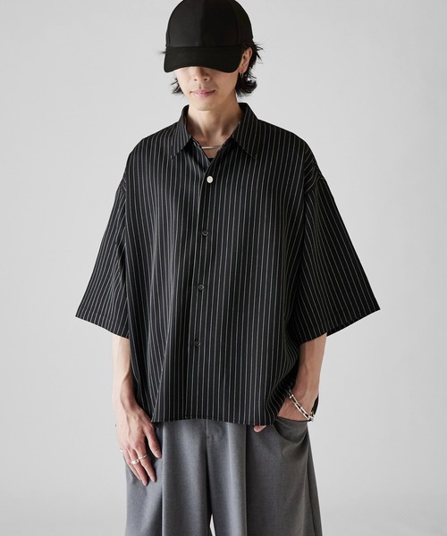 シャツ 「Neucon」WIDE SLEEVE PINSTRIPE OVER SHIRT / ワイドスリーブピンストライプオーバーシャツ メンズの画像